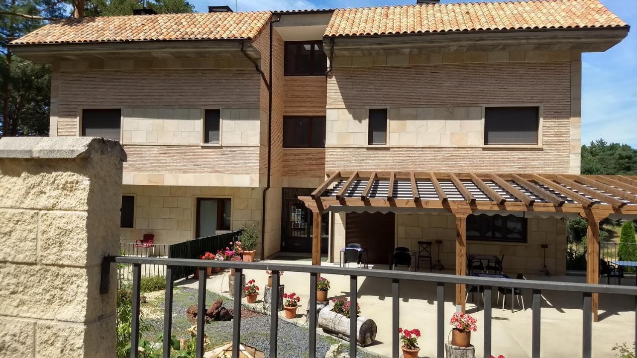 Hotel El Nido de Pinares Navaleno Exterior foto